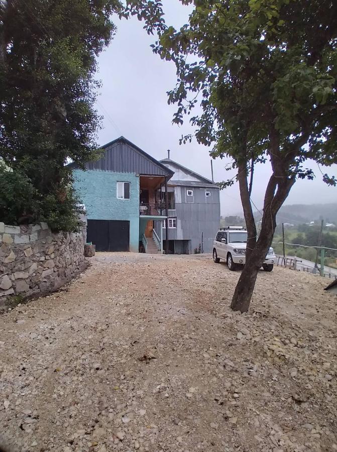 Danisparauli Guest House Luka מראה חיצוני תמונה