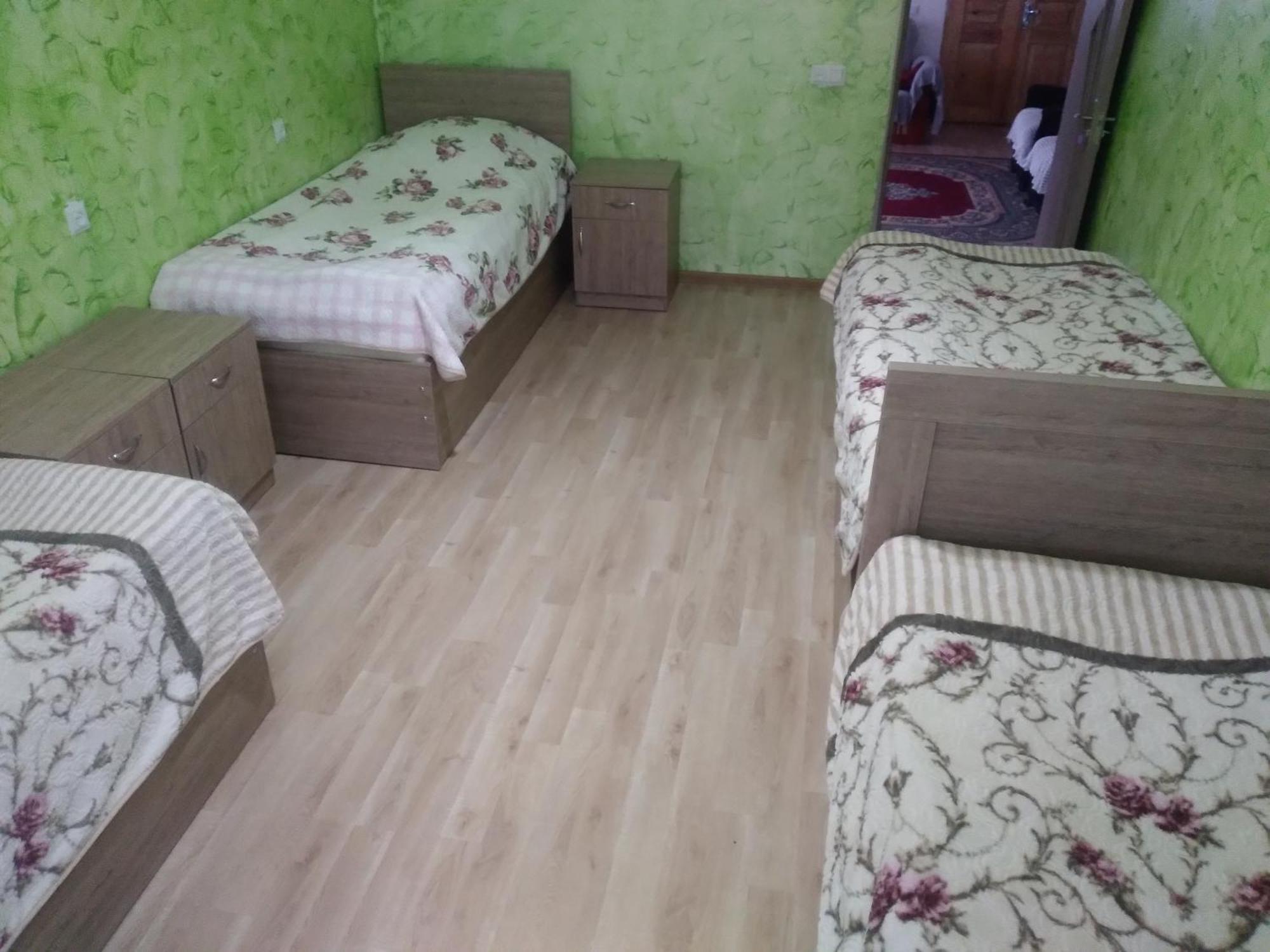 Danisparauli Guest House Luka מראה חיצוני תמונה